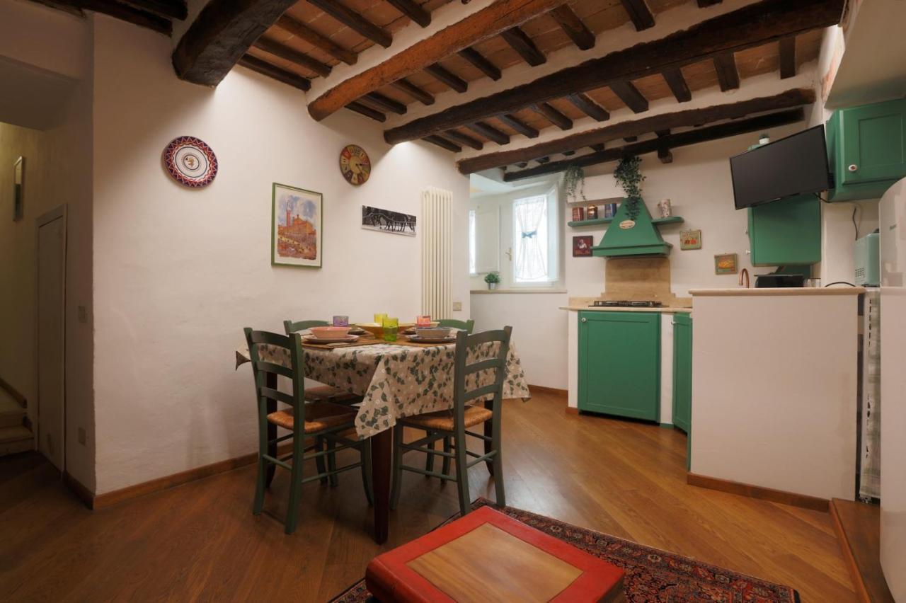 Mantellini Apartment Siena Dış mekan fotoğraf